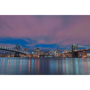 New York City Between The Bridges Poster - 36" x 24"