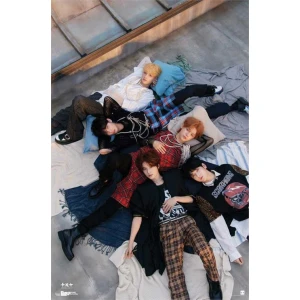 TxT The Name Chapter: FREEFALL - CLARITY Poster - 24" x 36"